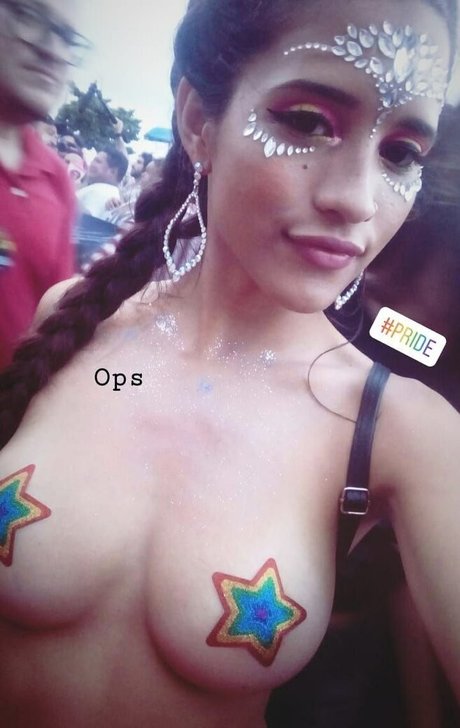 Lari Cogumelos beau modèle image