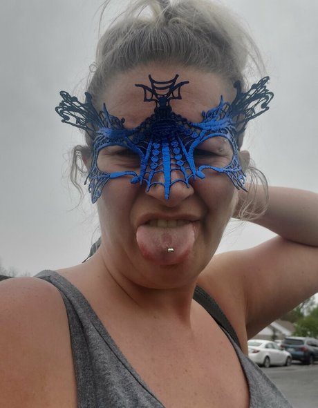 lovelyloreann actrice libre archive