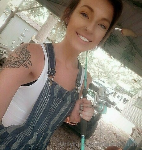 hailsofficially modèle images