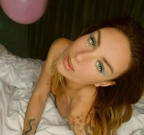 lia sierra art de star du porno image