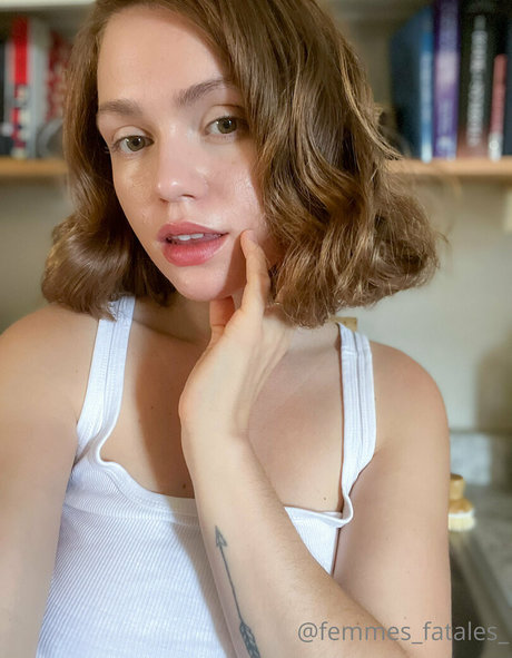 femmes fatales_ art étoile img