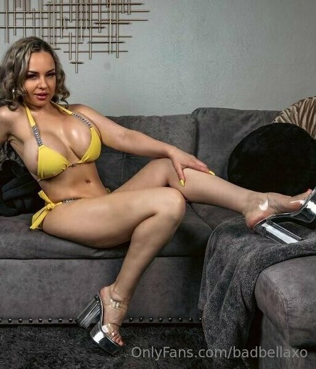 badbellaxo star du porno gratuit img