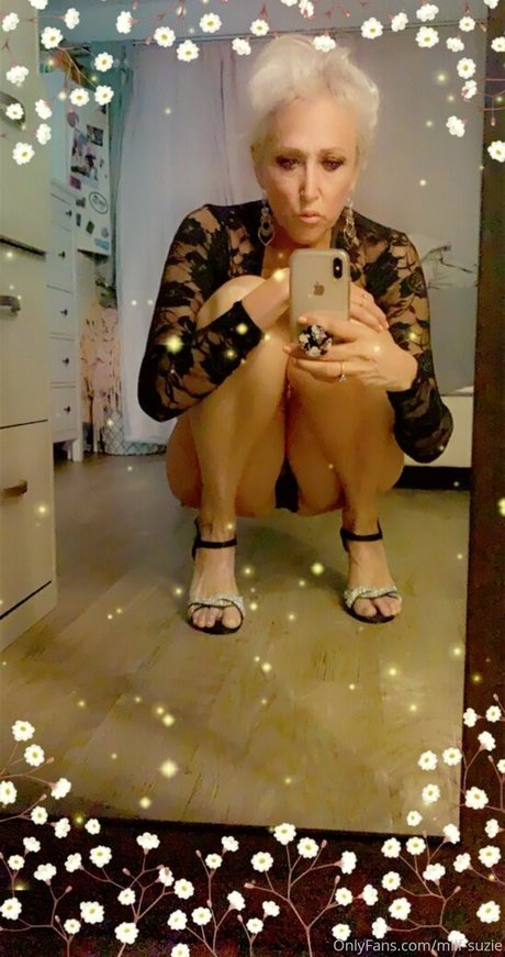 mamasuzie étoile chaude galeries