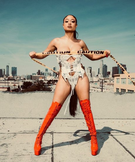 AlessiaSays étoile exclusive img