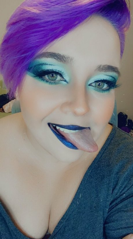 unsupervised housewife actrice adulte images