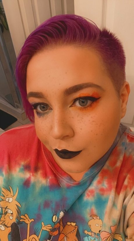 unsupervised housewife étoile sexy image