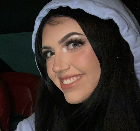 ASMR Cailin actrice de nus images