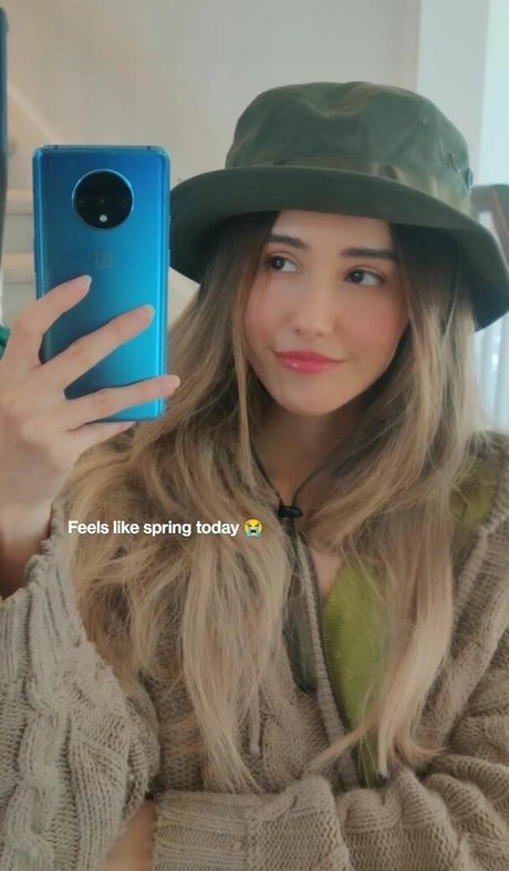 Catplant ASMR sexe de star du porno photos