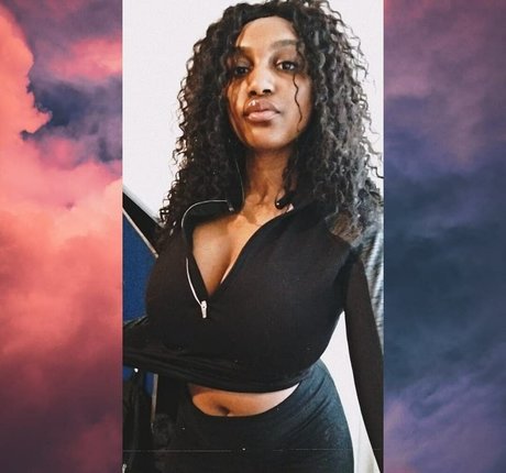 Riv Jones sexe star img