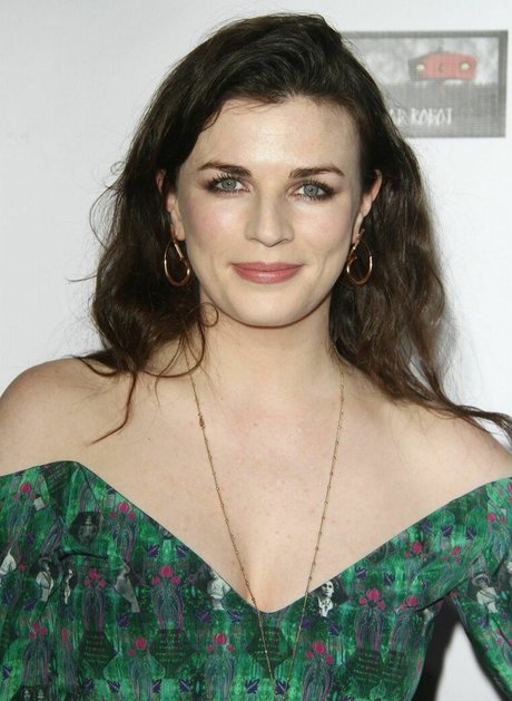 Aisling Bea nus étoiles image