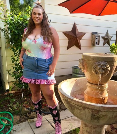 Ashleigh Dunn modèle meilleur img