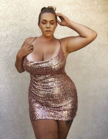 Ashleigh Dunn modèle pornographique archive