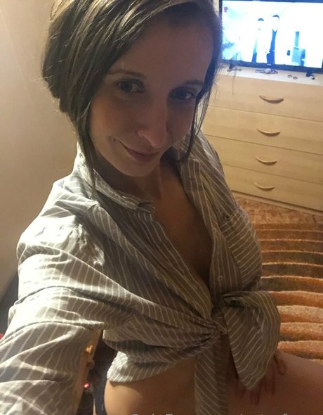 esterfreee modèle de sexe archive