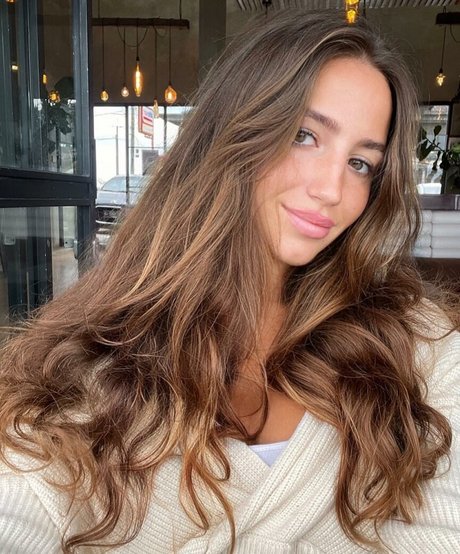 Iulia Girbu modèle joli img