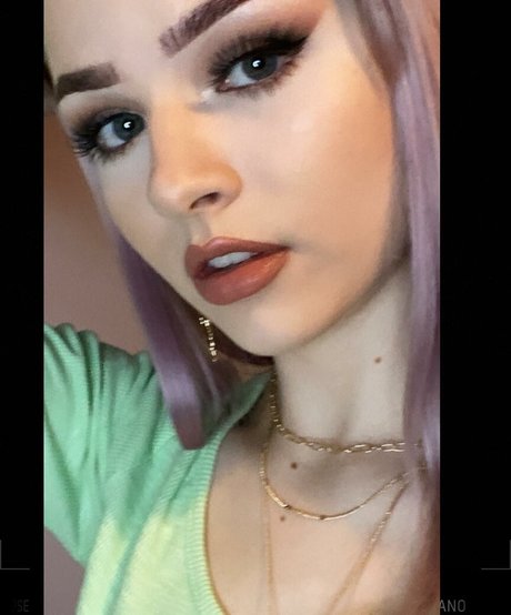 Heyitzrachael actrice sexy photos