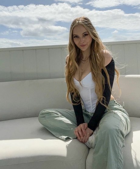 Fasffy Mega Dump star du sexe galerie