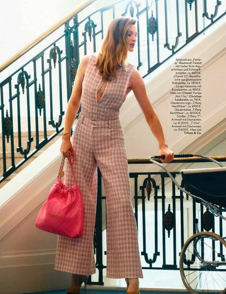 Toni Garrn star du porno exclusive galeries