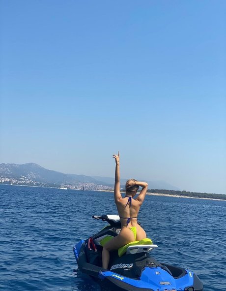 epixemily actrice parfaite archive