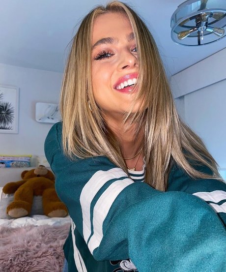 Anne Winters haut de star du porno photo