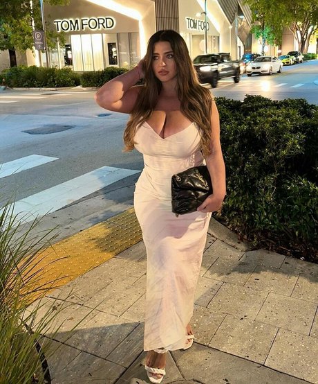 Vyeta Mustafina star du porno gratuite galeries