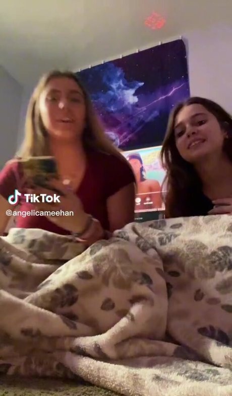 Angelica Meehan modèle parfait des photos