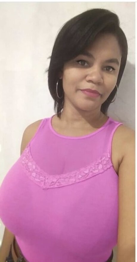 Gisselle F modèle porno img