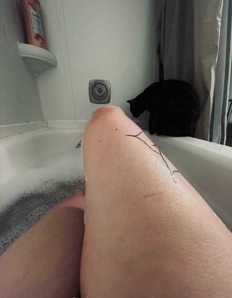 pawg blonde uniquementfans art érotique images