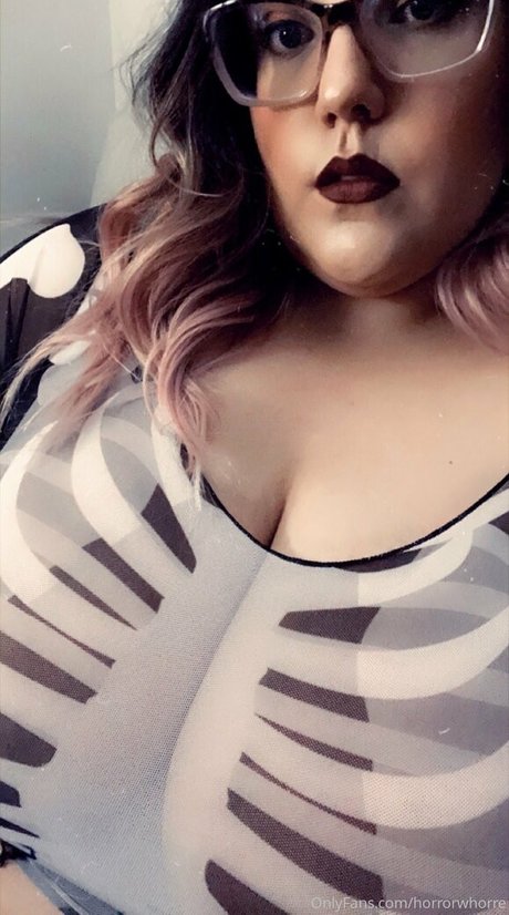 horrorwhorre étoile exclusive image