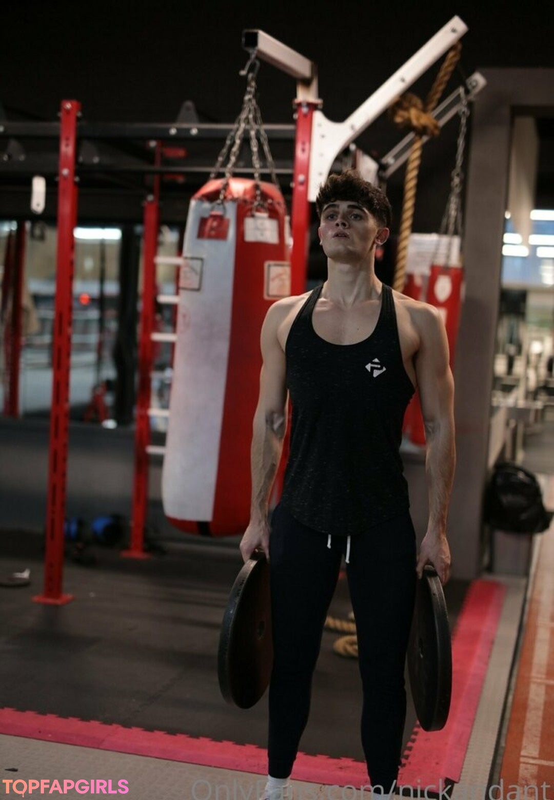 nickandant star du porno exclusive photos