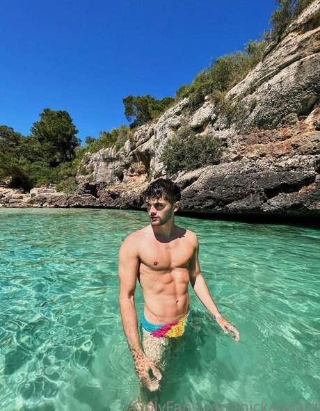 nickandant modèle pornographique des photos