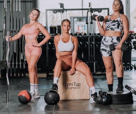 BustyAna meilleure actrice galerie