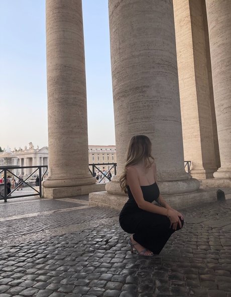 petits seins potelés onlyfans érotique parfait collection