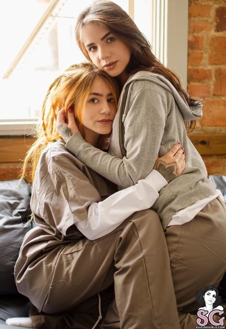 Nathi Suicide belle étoile galeries