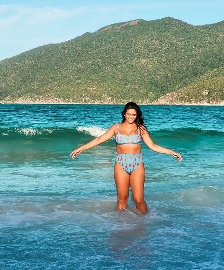 Bella Barp modèle pornographique galerie