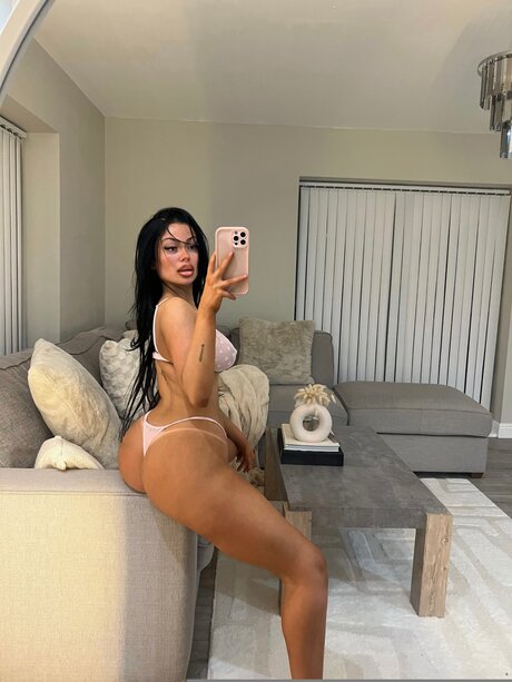 Hollyydollyy modèle sexy galeries