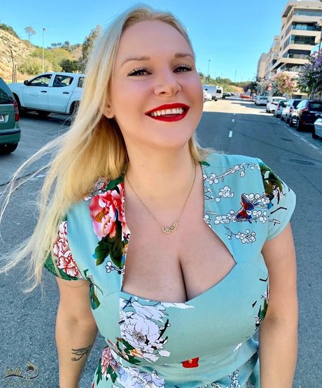 Dolly Fox actrice libre photo