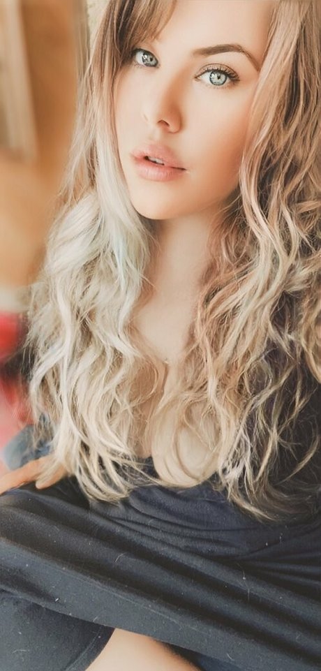 lexxiluxx actrice parfaite galeries