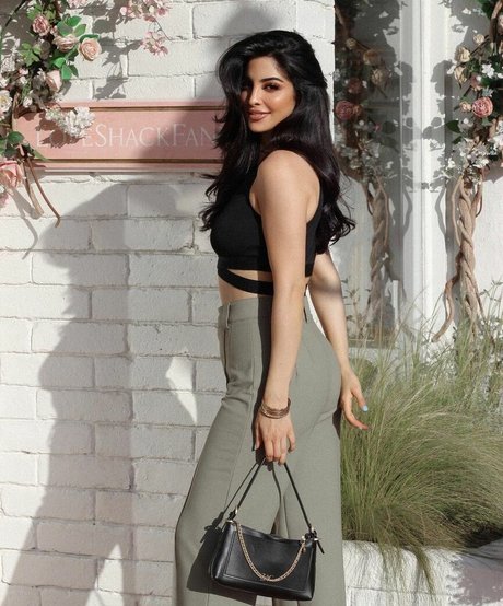 Elwa Saleh actrice de sexe photo