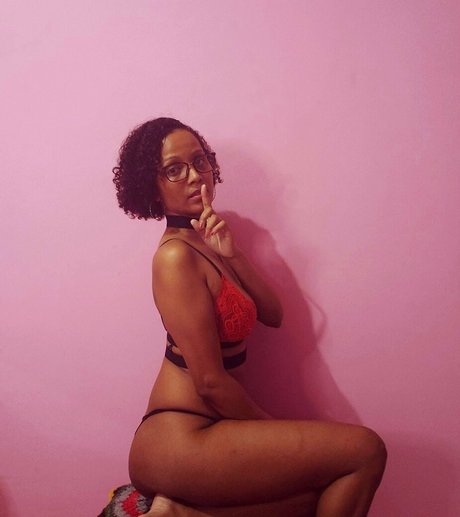 chasteté onlyfans nus hd des photos