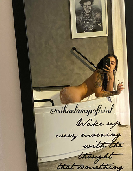 mikaeladoc actrice photo