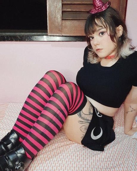 Lilipuff666 joli modèle collection