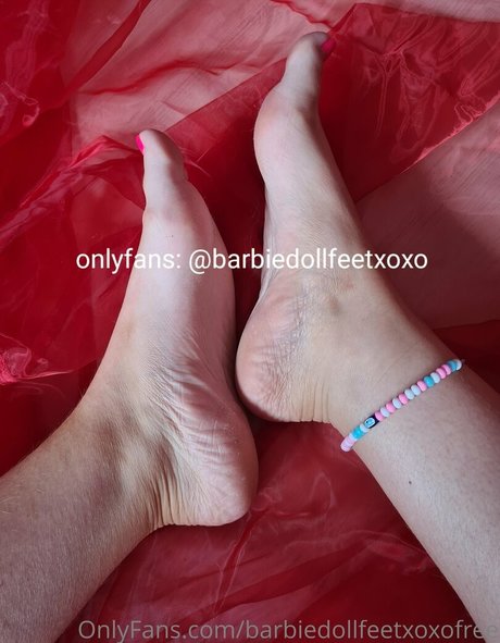 barbiedollfeetxoxofree actrice de grande qualité collection