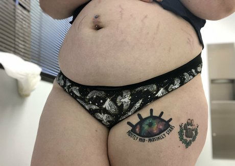 fatjuicypeach star pornographique galeries