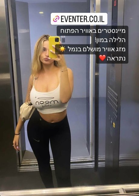 noaperetss modèle sexy image