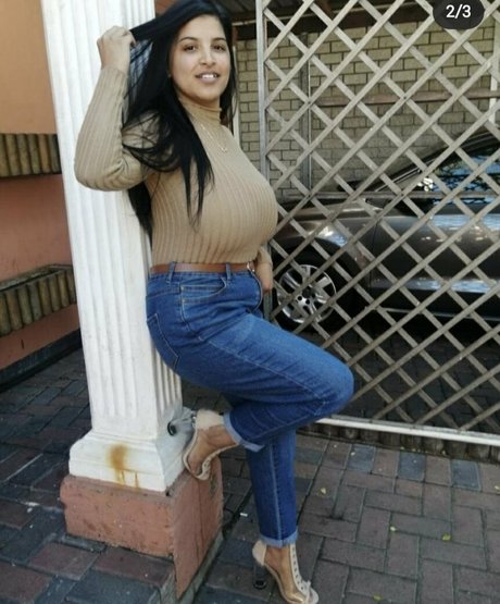 Mickyla Goslett jolie actrice img