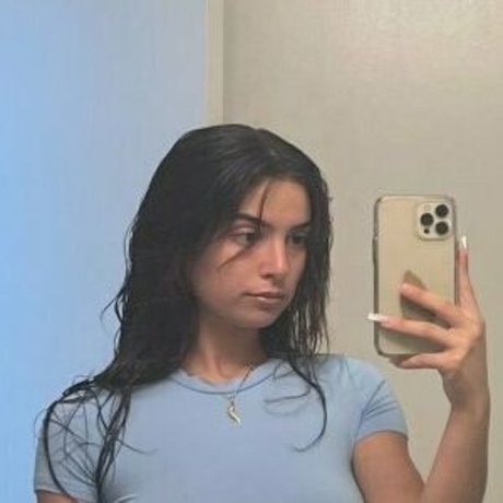 Nicolettemartini modèle meilleur collection