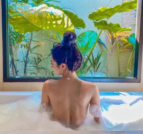 _Yeoreum modèle de sexe img