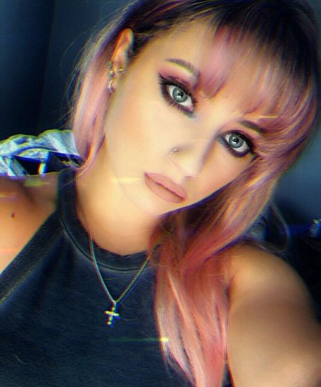 Ali Cortese haut étoile images