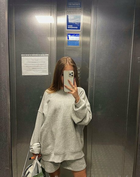 elissa a star du sexe galerie