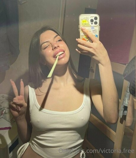 Victoria Fairy actrice exclusive des photos